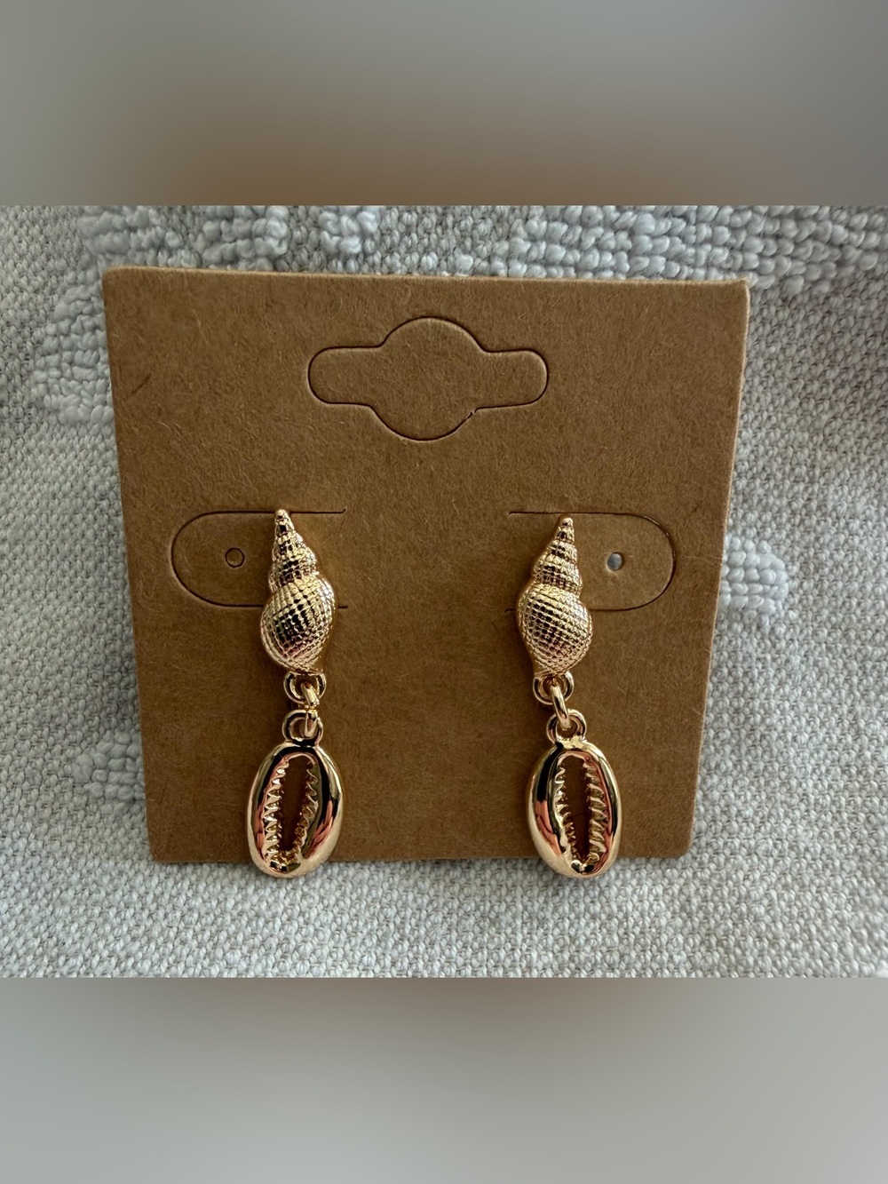 ✨New✨ House of Harlow: Earrings